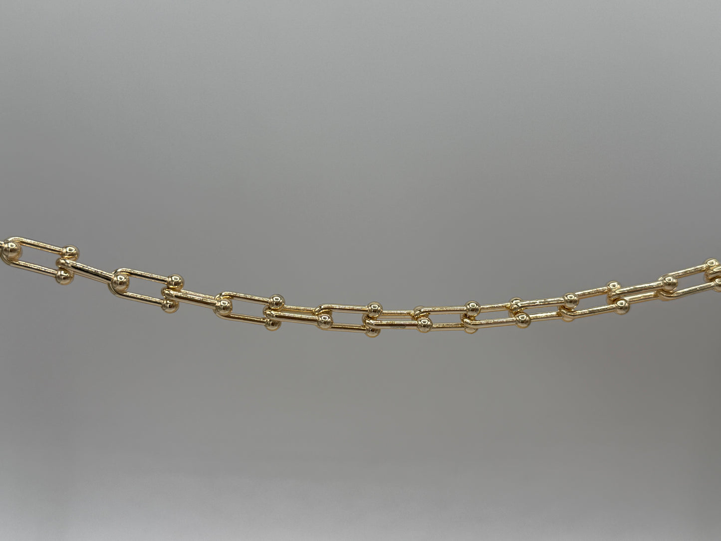 The “Mia” 16” Elegant 18k Gold Stainless Steel Necklace