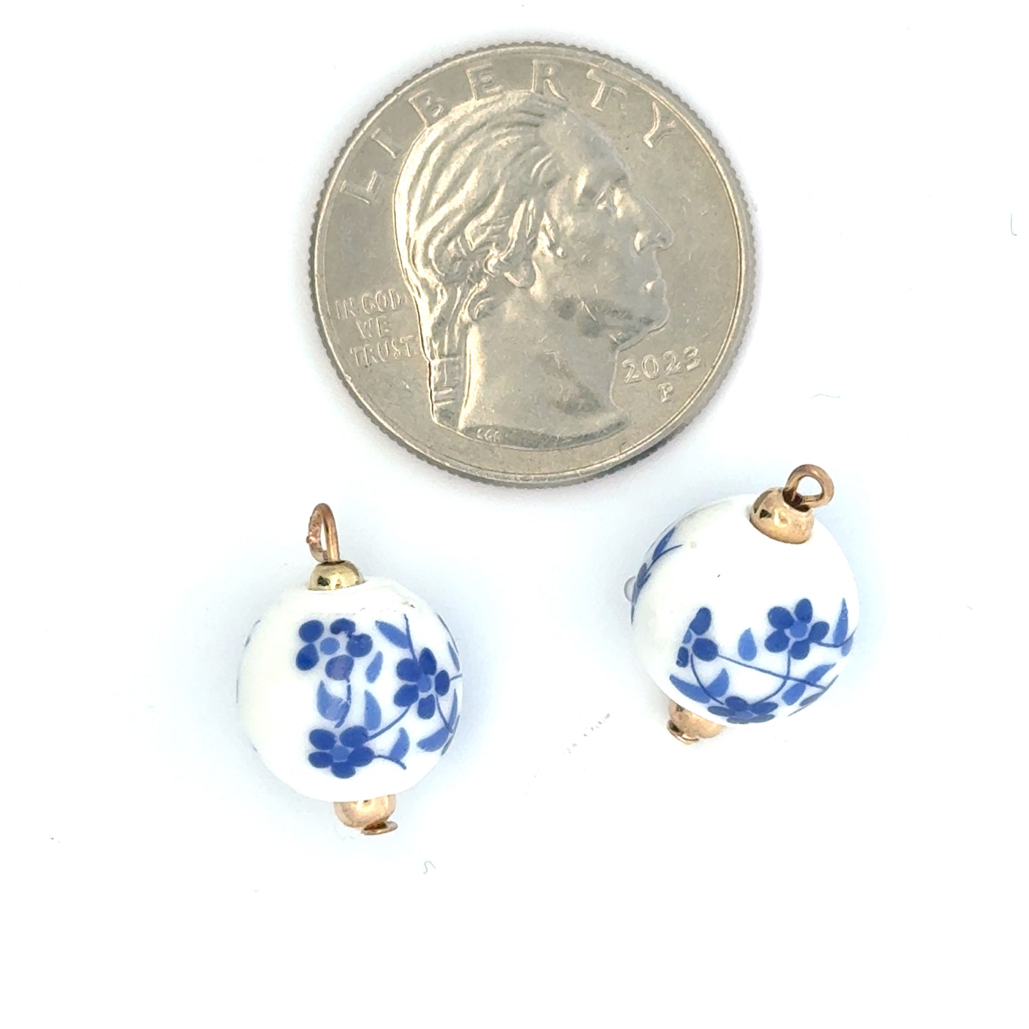 Elegant Floral Round Blue Porcelain Charms